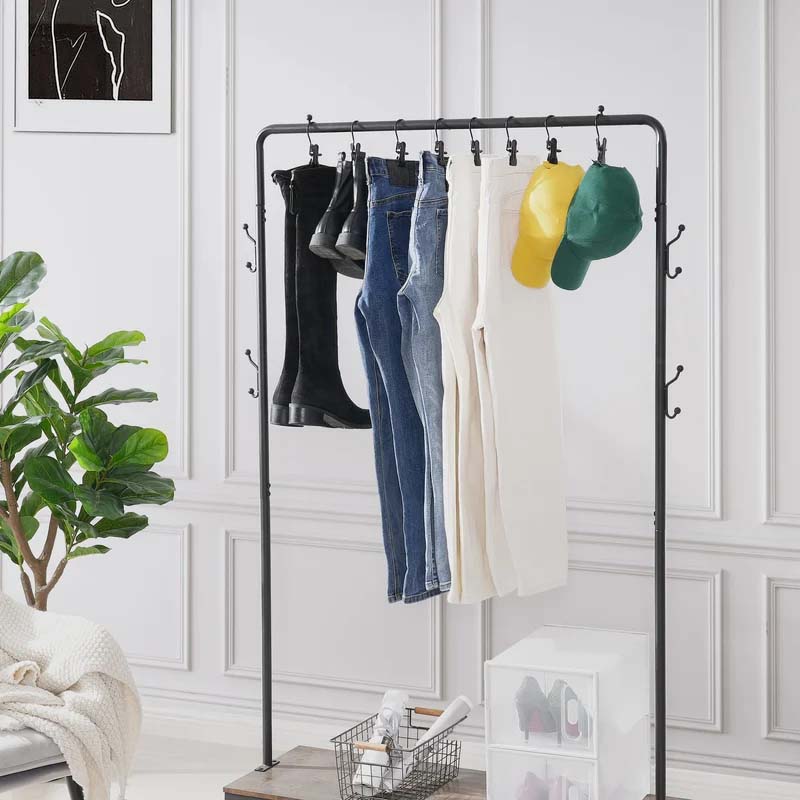 Travel accessories: 10 portable hanger clips neatly packed, ready for luggage & closet organization