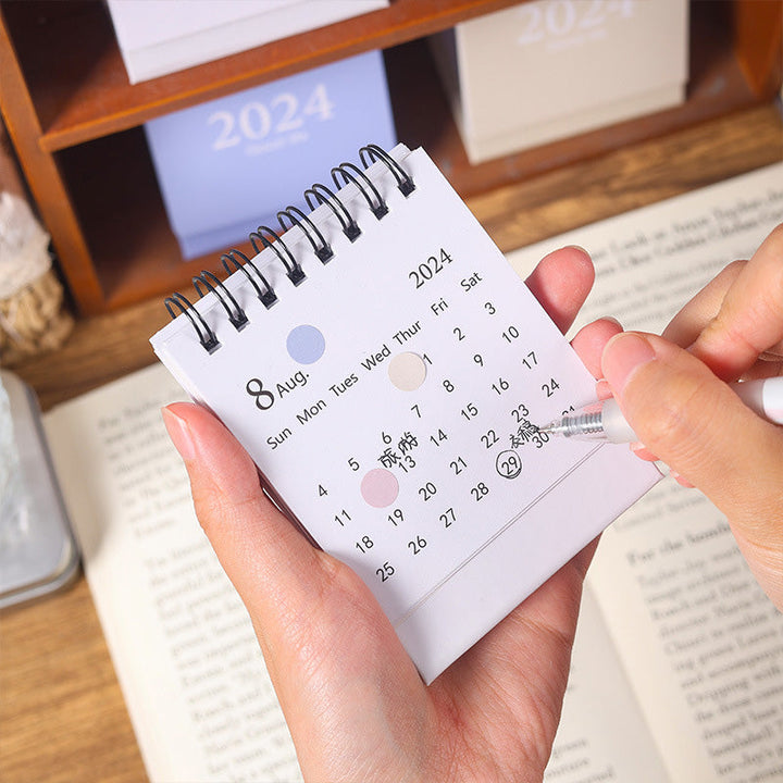 Stylish 2025 desk planner with cheerful bloomy floral patterns, a great gift