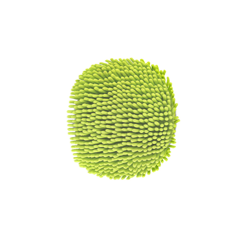 Side view of the 360° rotatable telescopic cleaning mop, highlighting its lightweight design