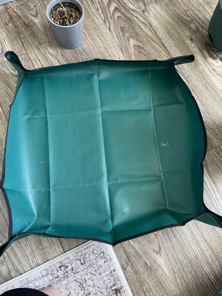 Unisex Waterproof Gardening Transplanting Mat