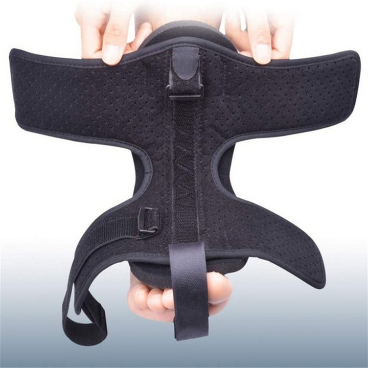 "Adjustable foot and ankle splint for pain relief, lightweight design with bendable aluminum bar and foam padding for comfort