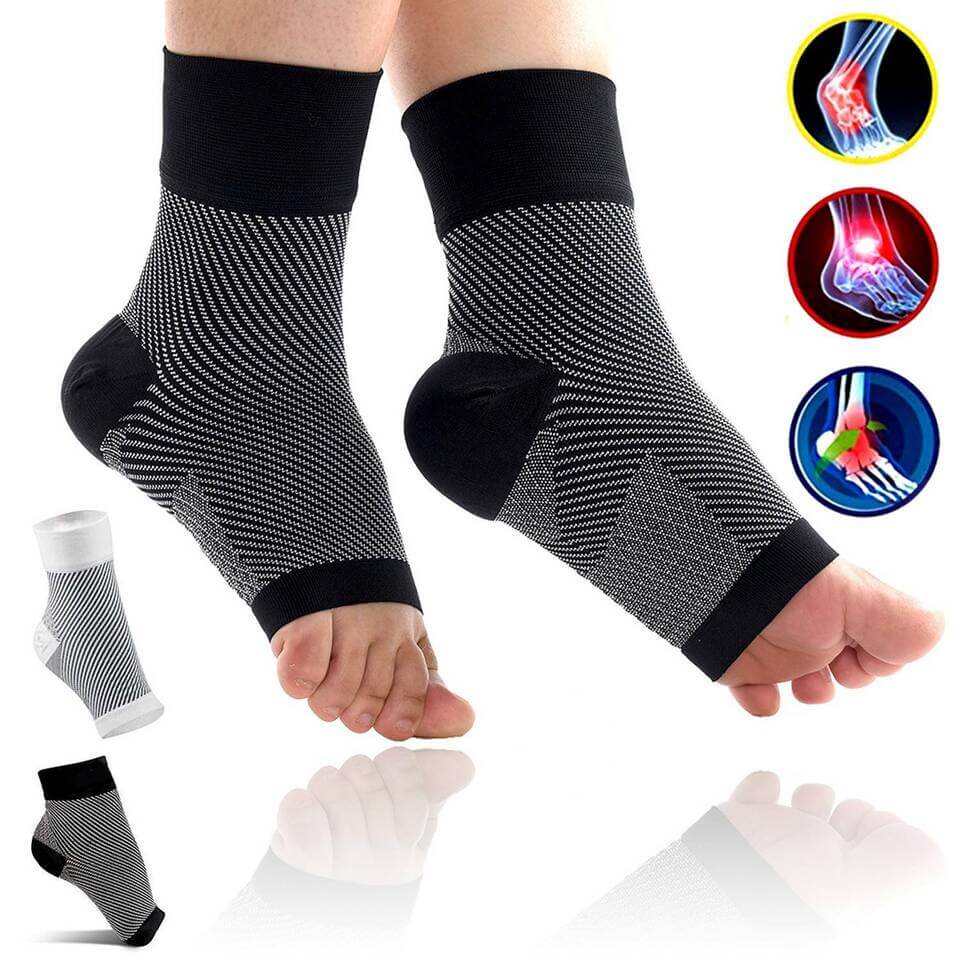"Black unisex SootheFlex compression sport socks, breathable, seamless design, perfect for athletic performance support."