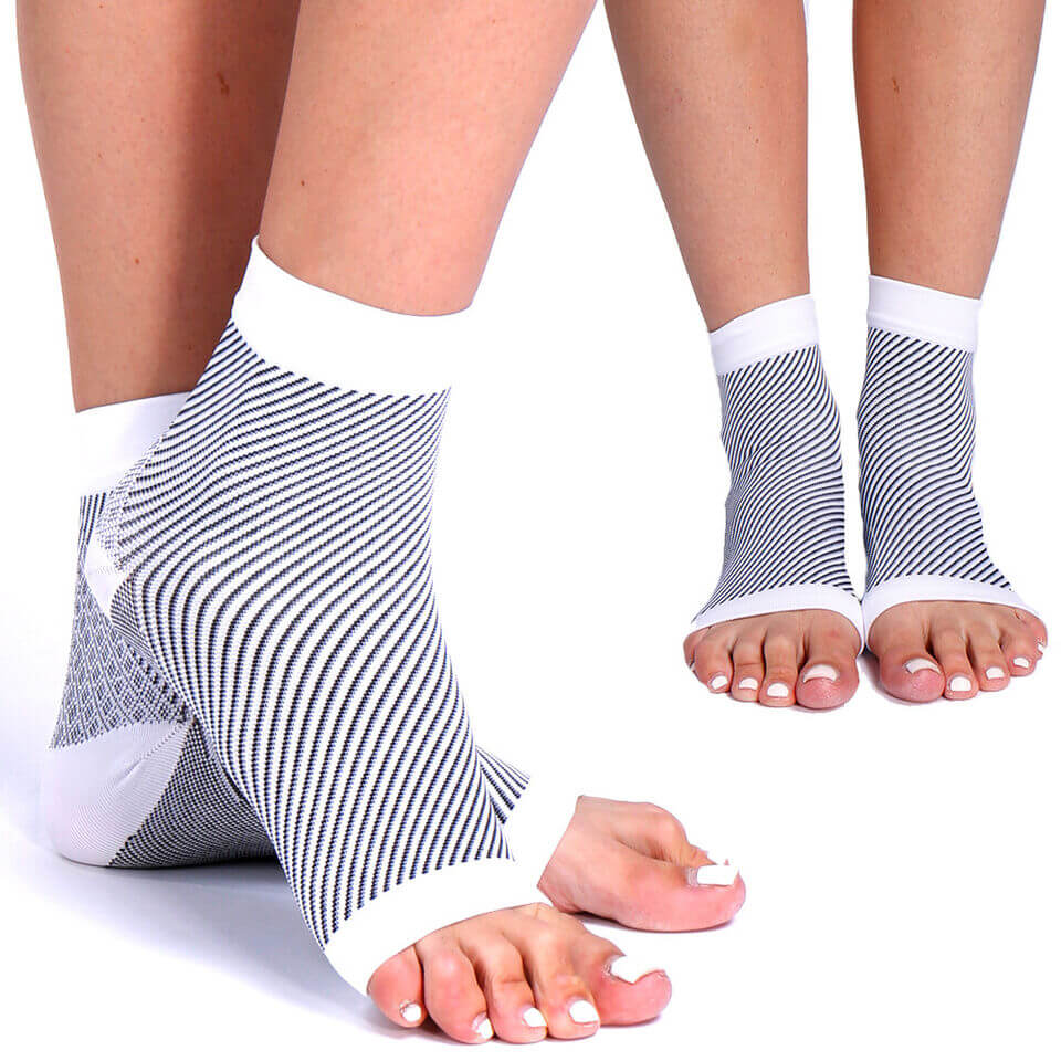 "Black unisex SootheFlex compression sport socks, breathable, seamless design, perfect for athletic performance support."