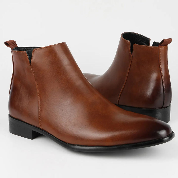Classic retro men's leather boots with side zip, black color, showcasing high-quality material and vintage design.