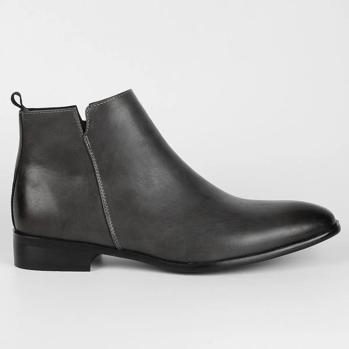 Classic retro men's leather boots with side zip, black color, showcasing high-quality material and vintage design.