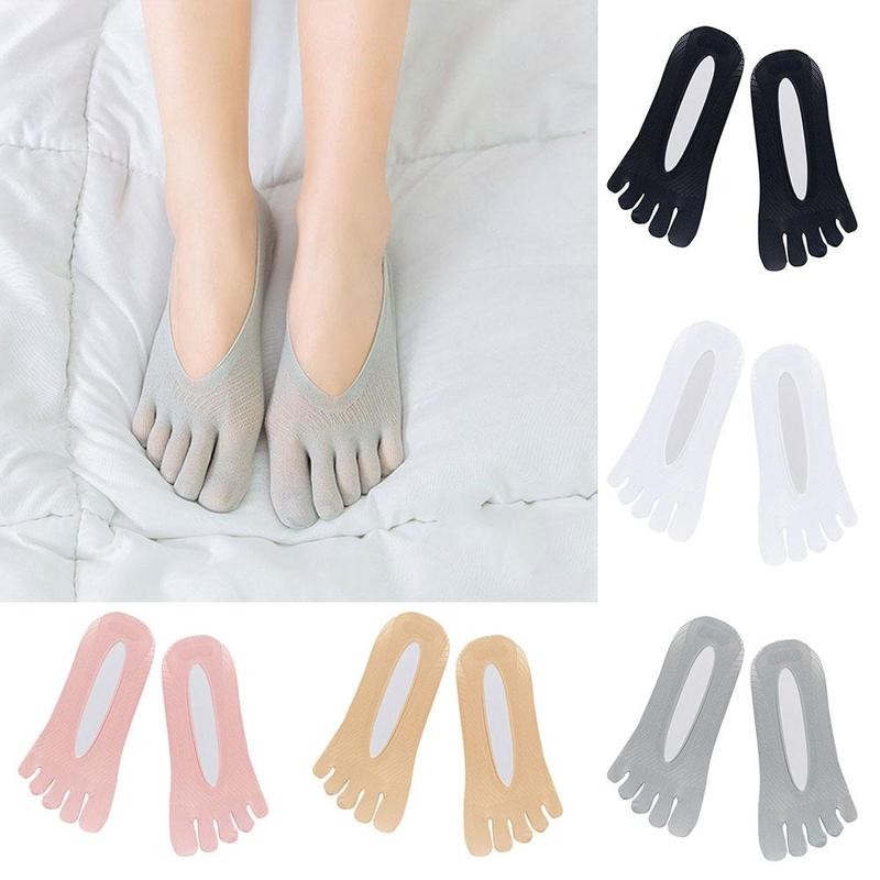 "Compression toe socks in beige, designed for pain relief from swelling and bunions, with improved circulation and blister pr