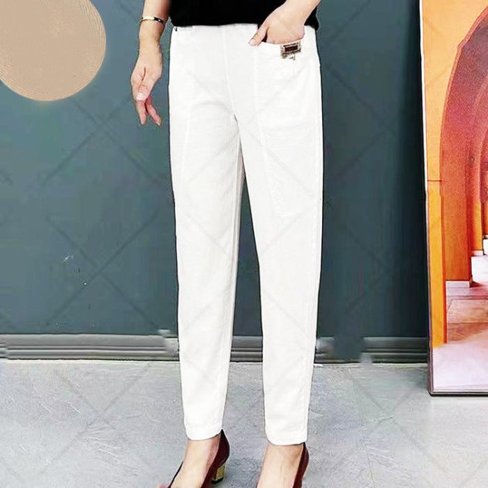 "Men's casual cotton pants, relaxed fit, in versatile style; lightweight, breathable fabric suitable for daily casual wear."