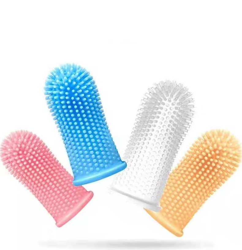 "Soft silicone finger toothbrush for pets, ideal for stress-free dental care with gentle bristles, easy handling for dogs and