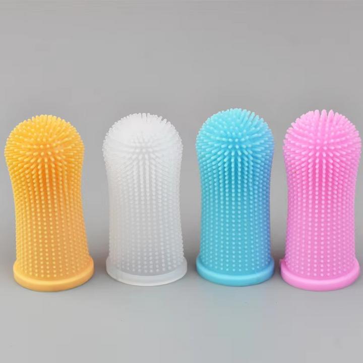 "Soft silicone finger toothbrush for pets, ideal for stress-free dental care with gentle bristles, easy handling for dogs and