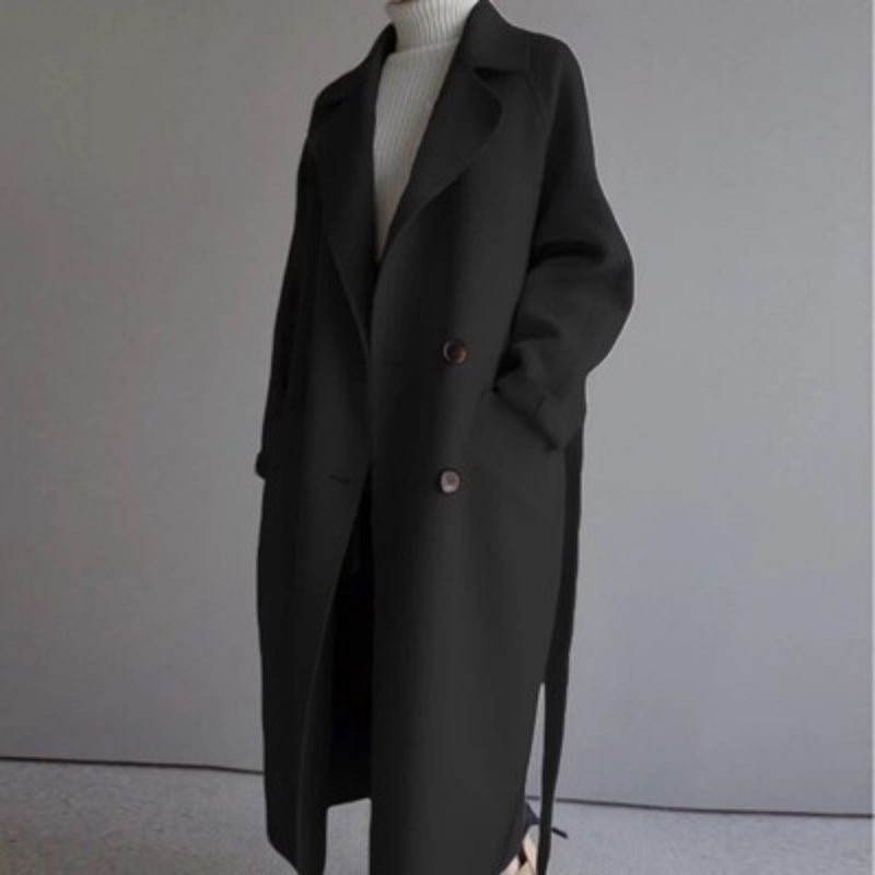 Women's casual wool jacket in beige with a refined cut and chic design, perfect for elegant winter style and warmth.