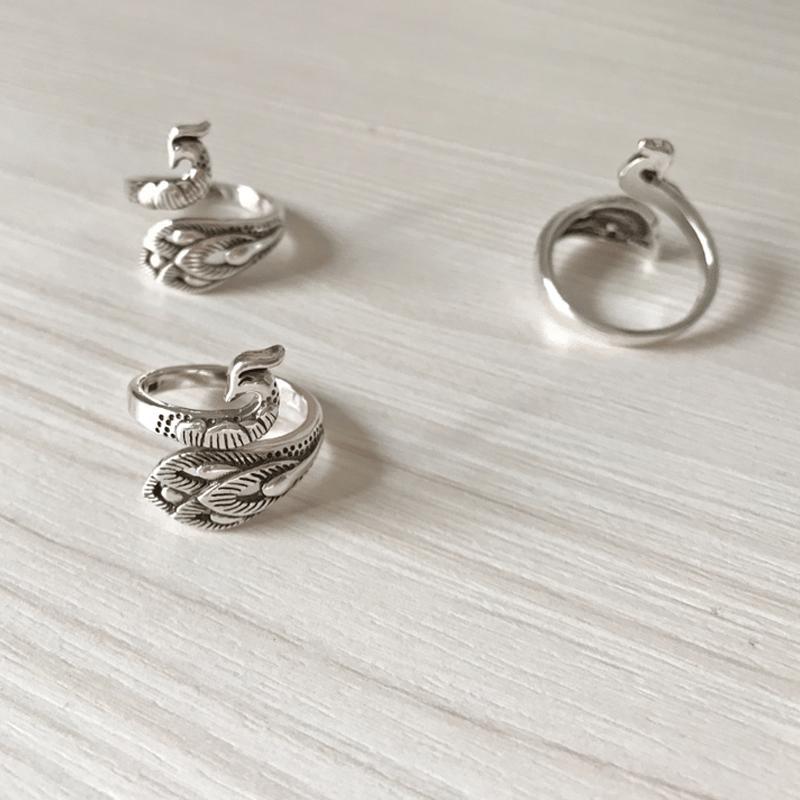 Versatile adjustable crochet yarn guide ring, a must-have tool for various crafting techniques.