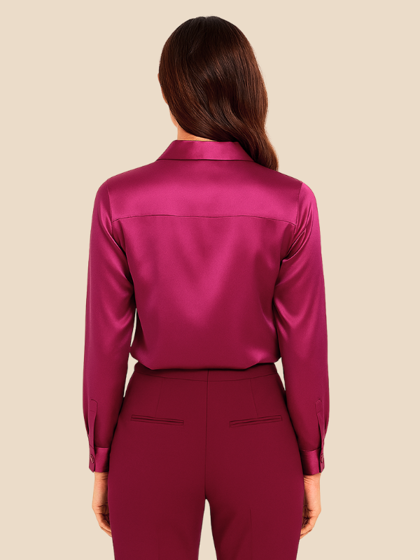 Adriana women's long sleeve blouse, elegant and perfect for office meetings.