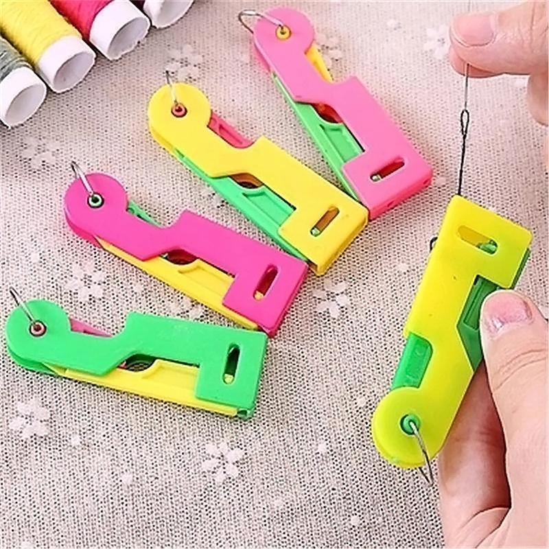 Compact automatic needle threader, an essential sewing accessory for crafters and DIY sewing enthusiasts.