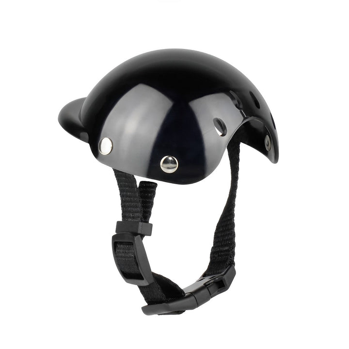 Durable dog riding helmet & protective goggles ensure pet safety for outdoor activities.