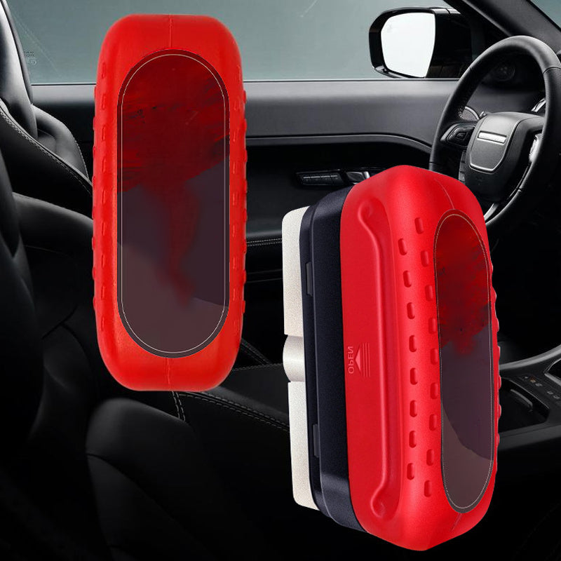 Ergonomic handle of the automotive glass cleaning brush, showing comfortable grip for car care.
