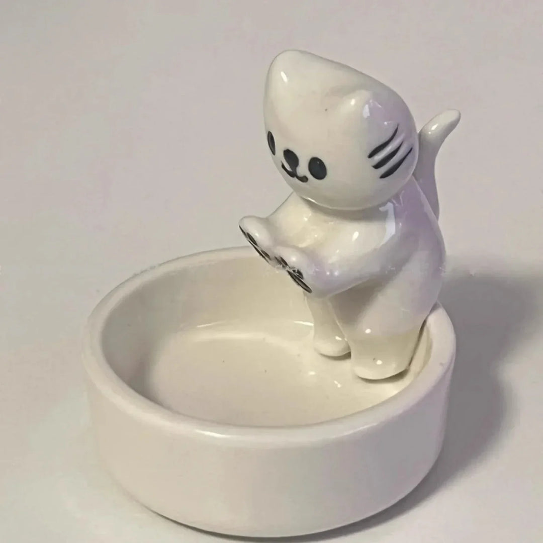 Gift-ready cat decor candle holder, made from gypsum, a perfect feline home accent for any room