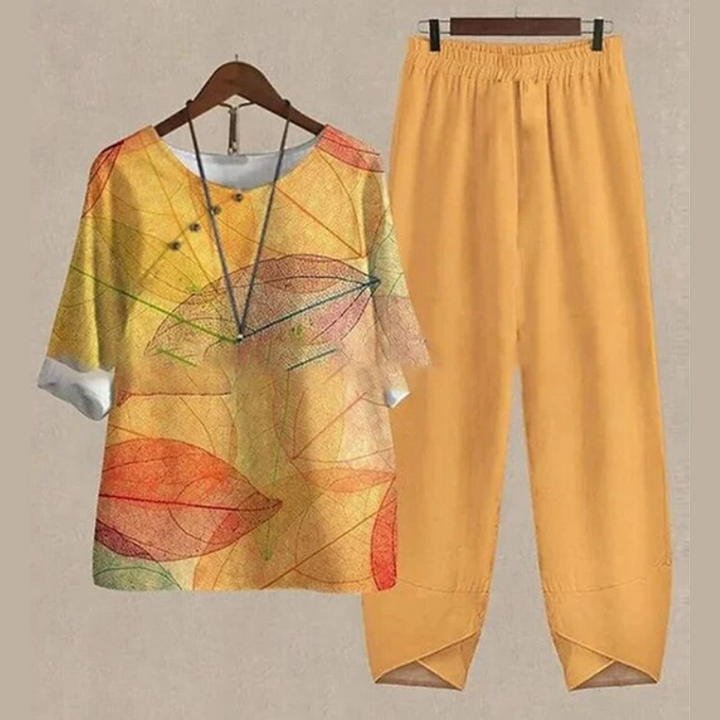 Elegant women's chic summer outfit: button-down shirt & high-waisted palazzo pants for a fashionable look.