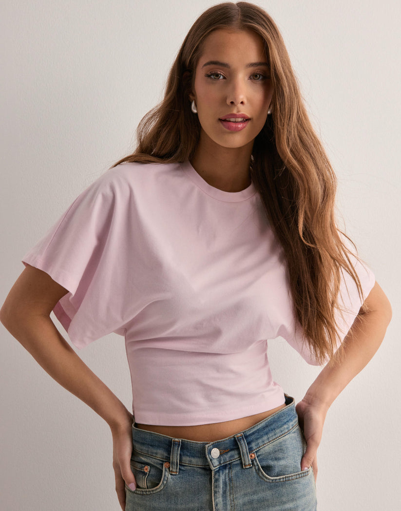 Stylish women's wide sleeve t-shirt, a comfortable and chic everyday top for casual fashion.