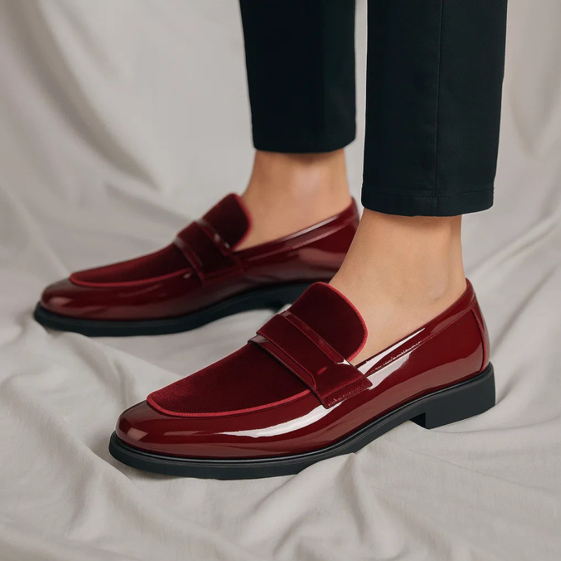 Versatile men's brown penny loafers, easy slip-on shoes offering classic style for everyday comfort.