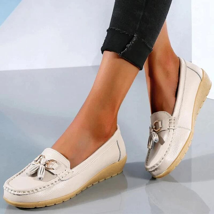Ergonomic women's orthopedic loafers, designed for maximum foot support and all-day walking comfort.