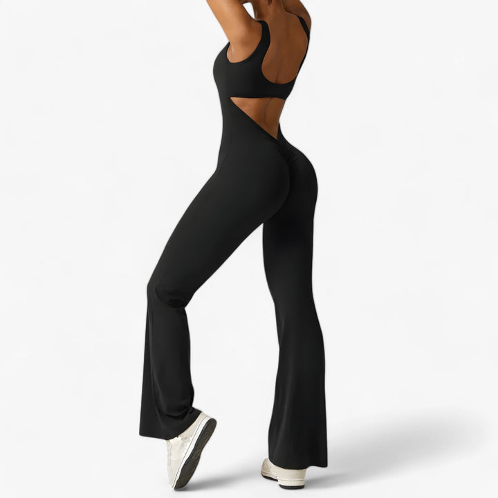 Stylish one-piece women's jumpsuit, perfect for effortless fashion.