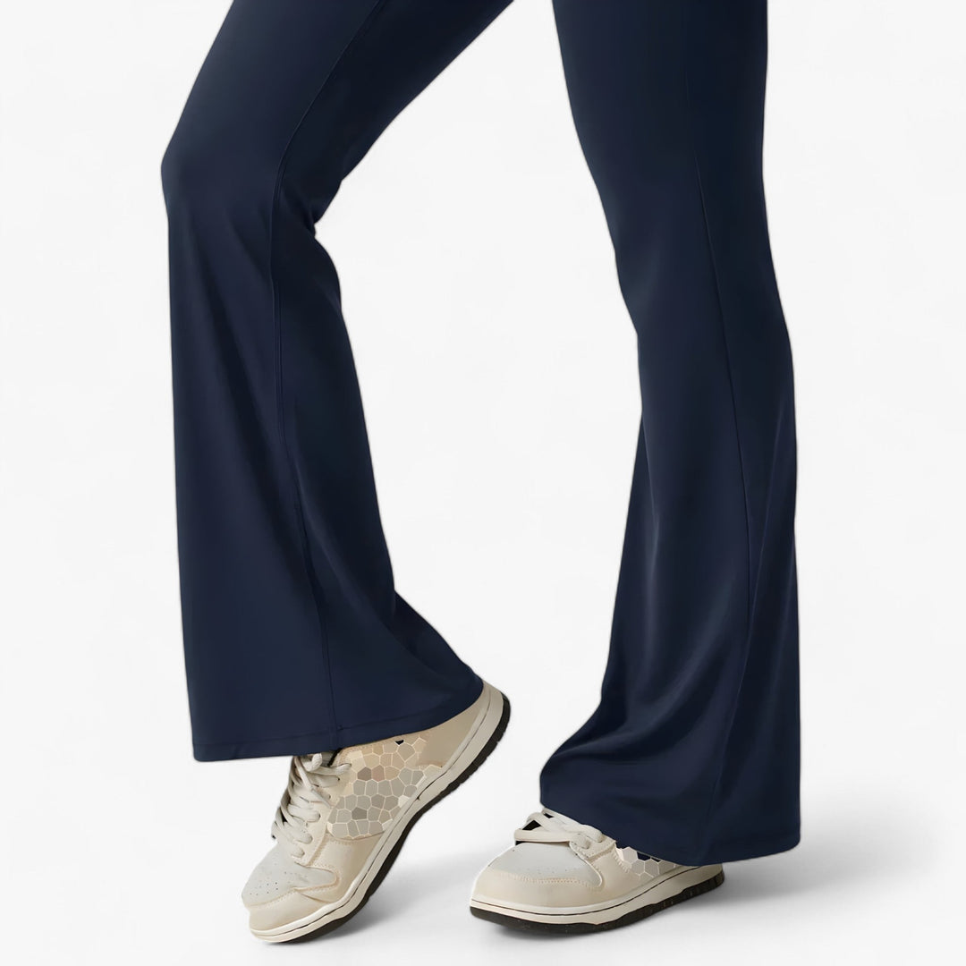 Fashionable women's loungewear, the Amélie jumpsuit offers style & ease.