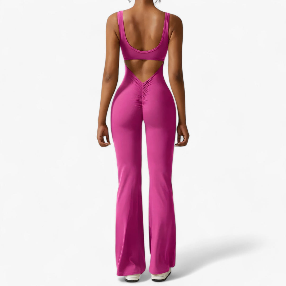 Elegant casual women's jumpsuit, a versatile piece for any occasion.