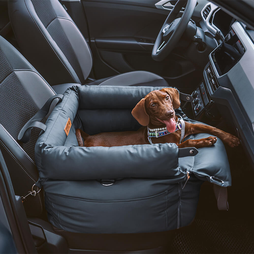 Comfortable dog car seat with faux leather, ensuring pet safety and a cozy travel experience.