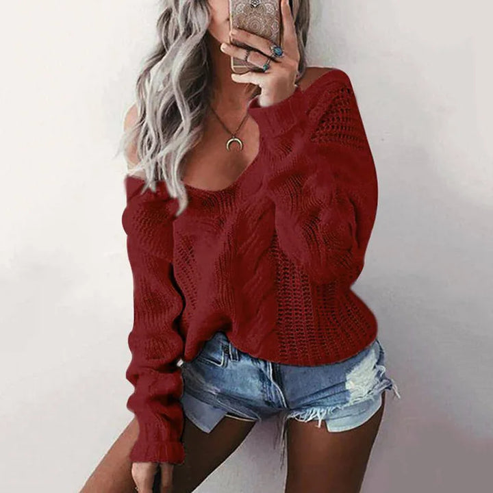 Warm ladies knitted long sleeve jumper, featuring an oversized fit for ultimate comfort.