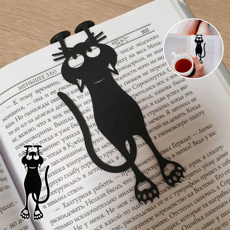 Whimsical black cat bookmark, an enchanting pagemarker and a perfect gift for bookworms.
