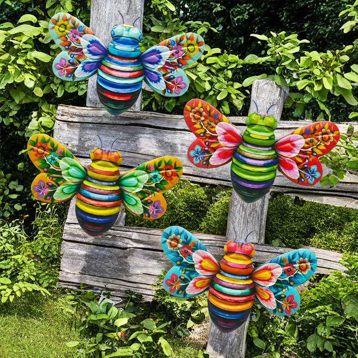 Modern metal art bee, suitable for contemporary home accents or traditional garden settings.