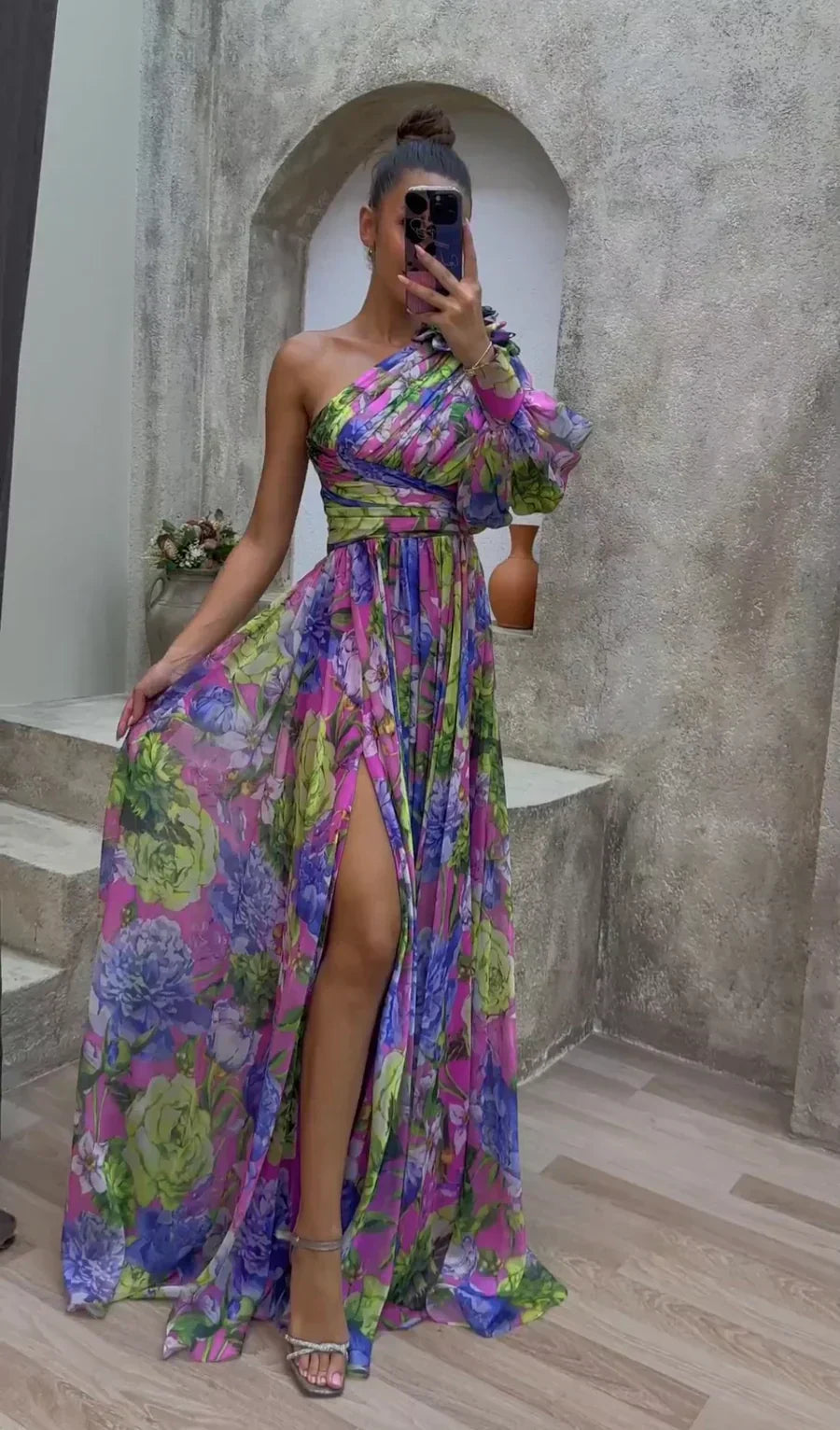 Elegant floral maxi dress for women, features a stylish slit, perfect for spring & summer occasions