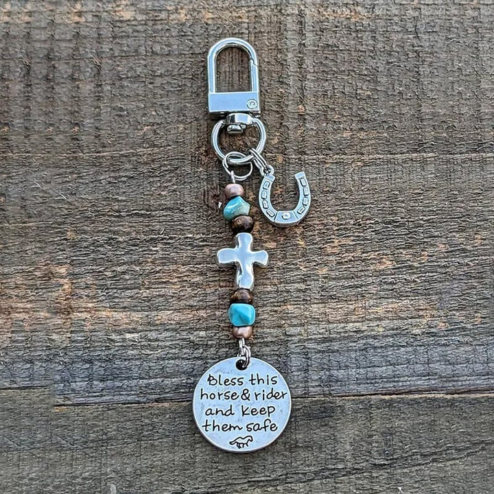 Stylish horse saddle & bridle clip, a must-have equestrian accessory