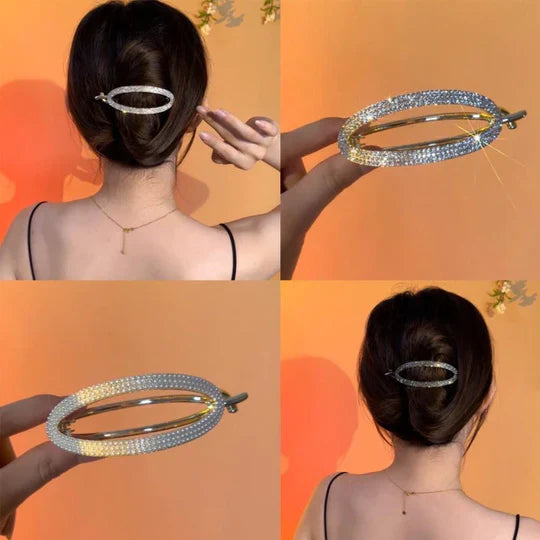 Exquisite pearl hair clip, an elegant women's hair accessory, ideal for bridal looks or sophisticated daily wear.