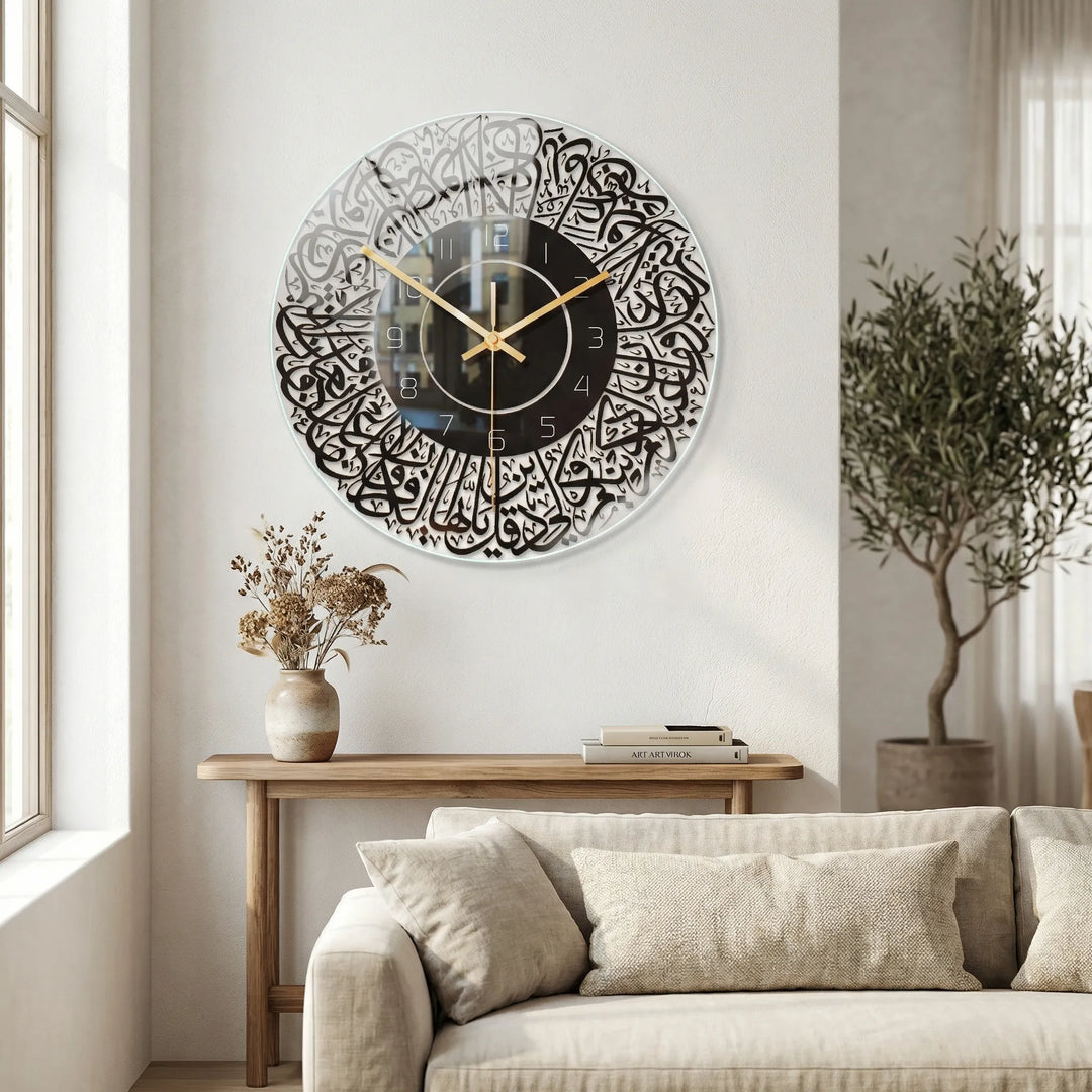 Elegant round wall clock, silent, perfect for modern living room decor or office.
