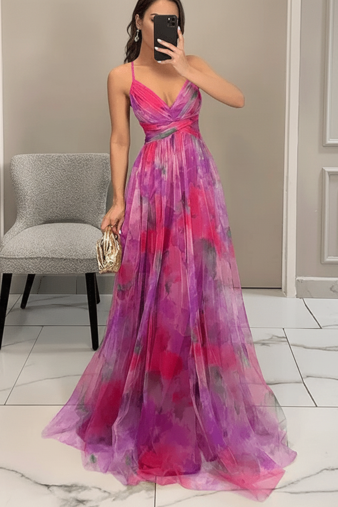 Beautiful women's sleeveless maxi dress, a flowy and stylish option for any casual or elegant occasion.