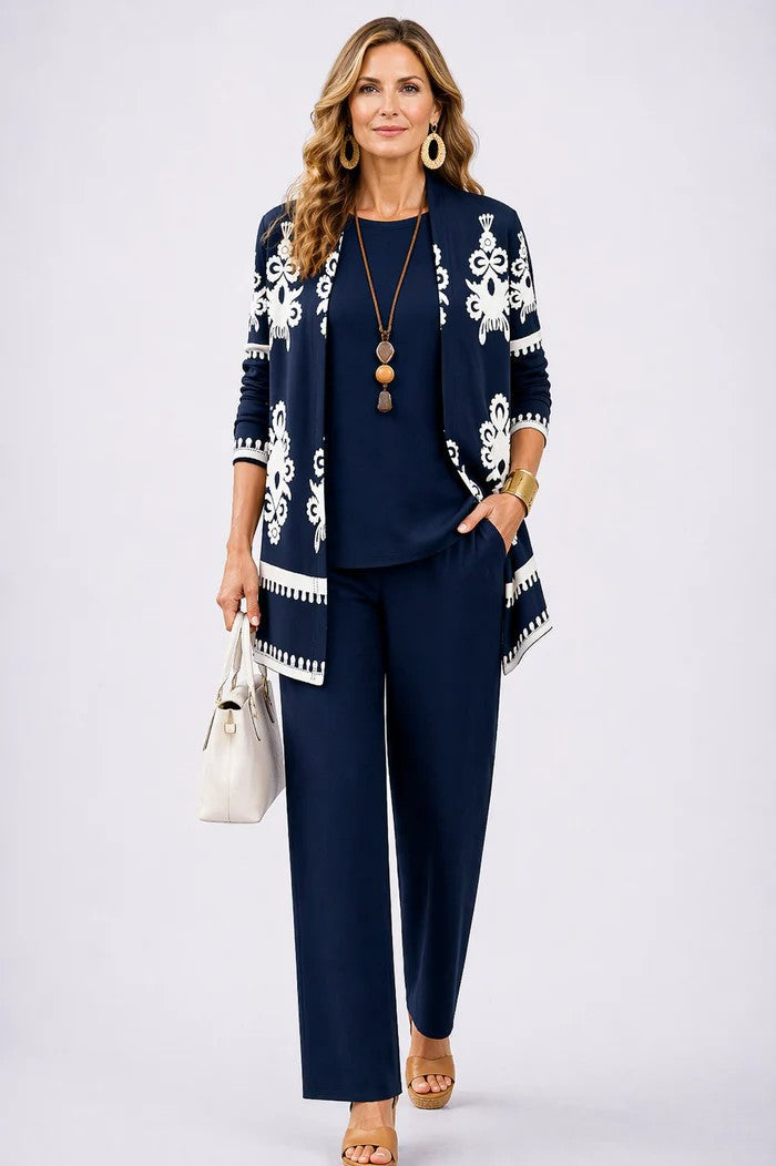 Stylish women's 3-piece outfit: elegant blazer, matching top & trousers. Perfect for a smart casual look.