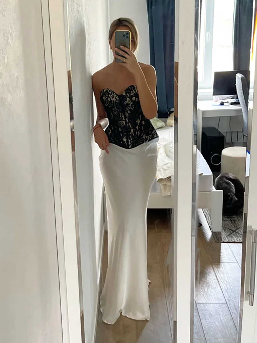 Sophisticated maxi skirt for women, high-waisted with a stylish fishtail cut.