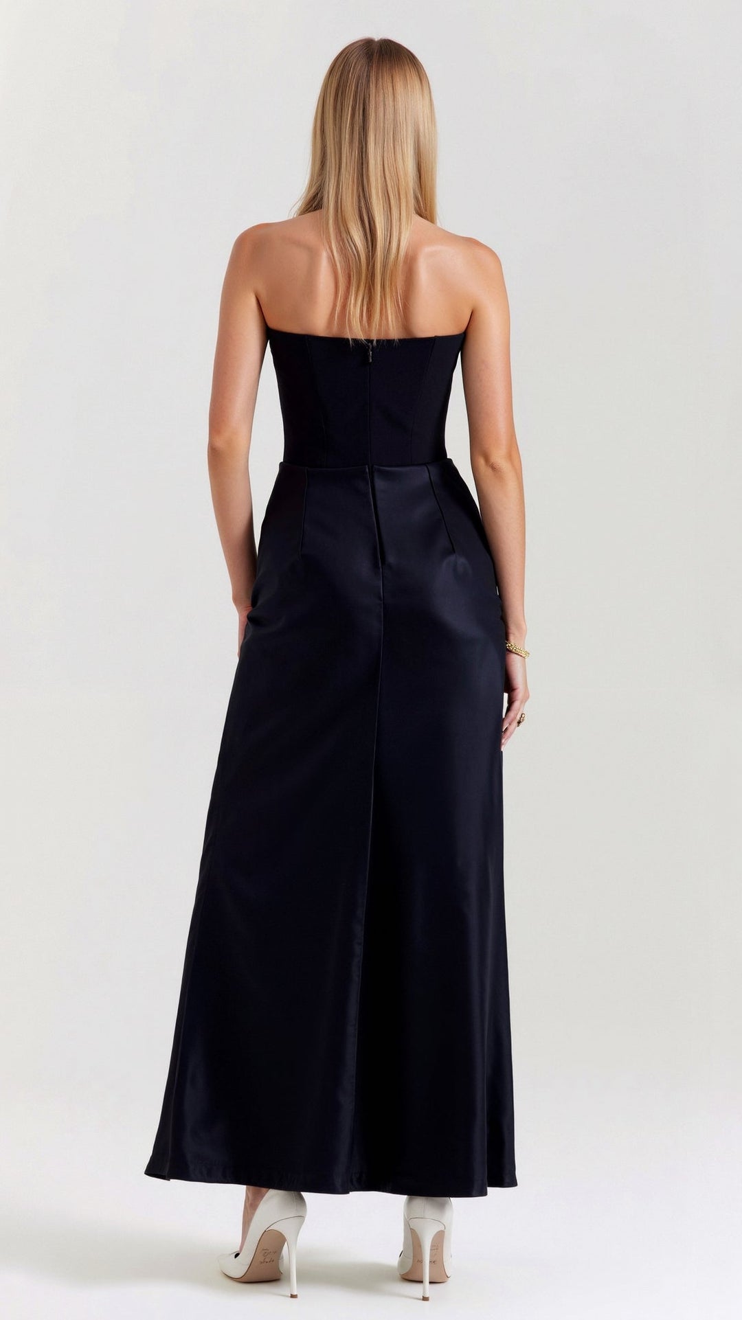 Sleeveless column maxi dress for women, ideal as an elegant wedding guest outfit or evening gown.