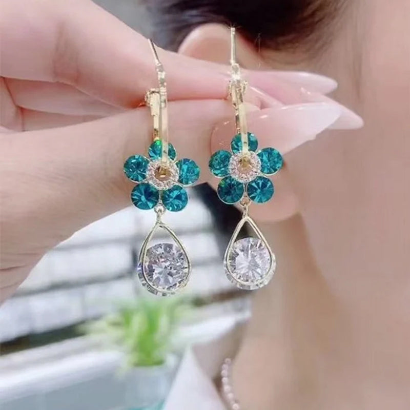 Hypoallergenic women's flower earrings encrusted with crystals, comfortable and fashionable jewelry