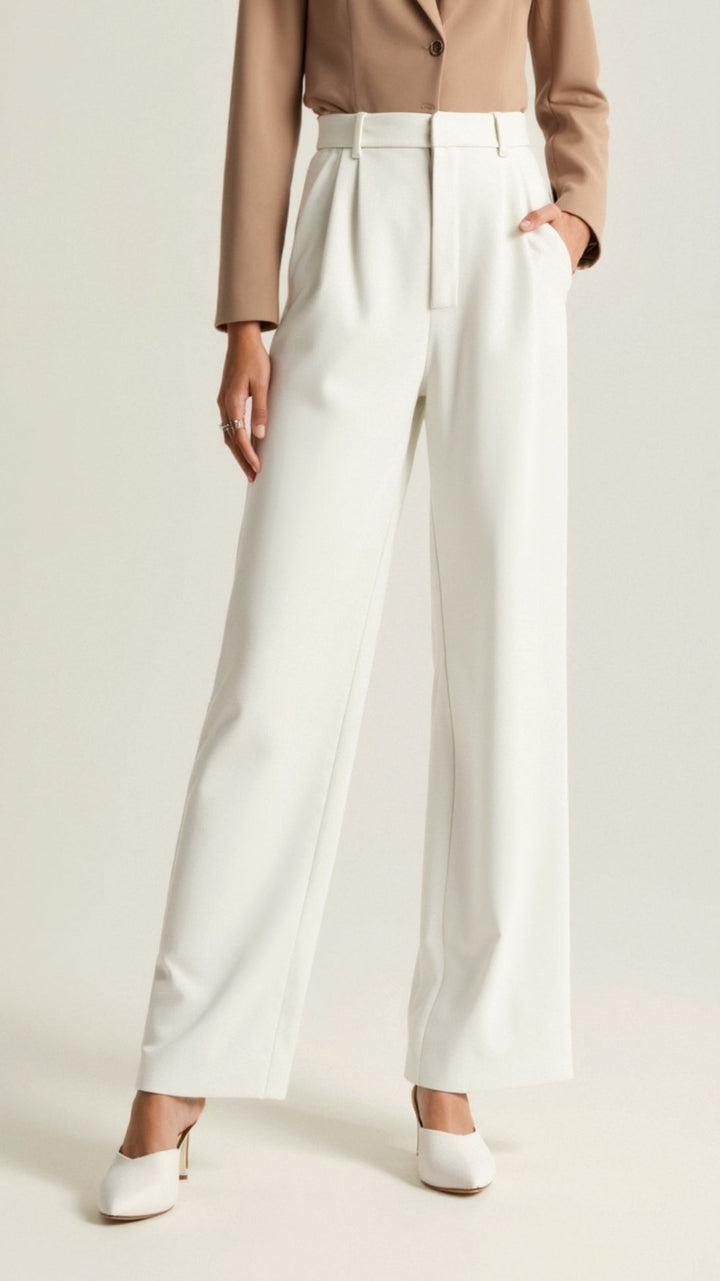 Close-up view of the pockets on high-waist wide-leg spring pants, functional and stylish design.