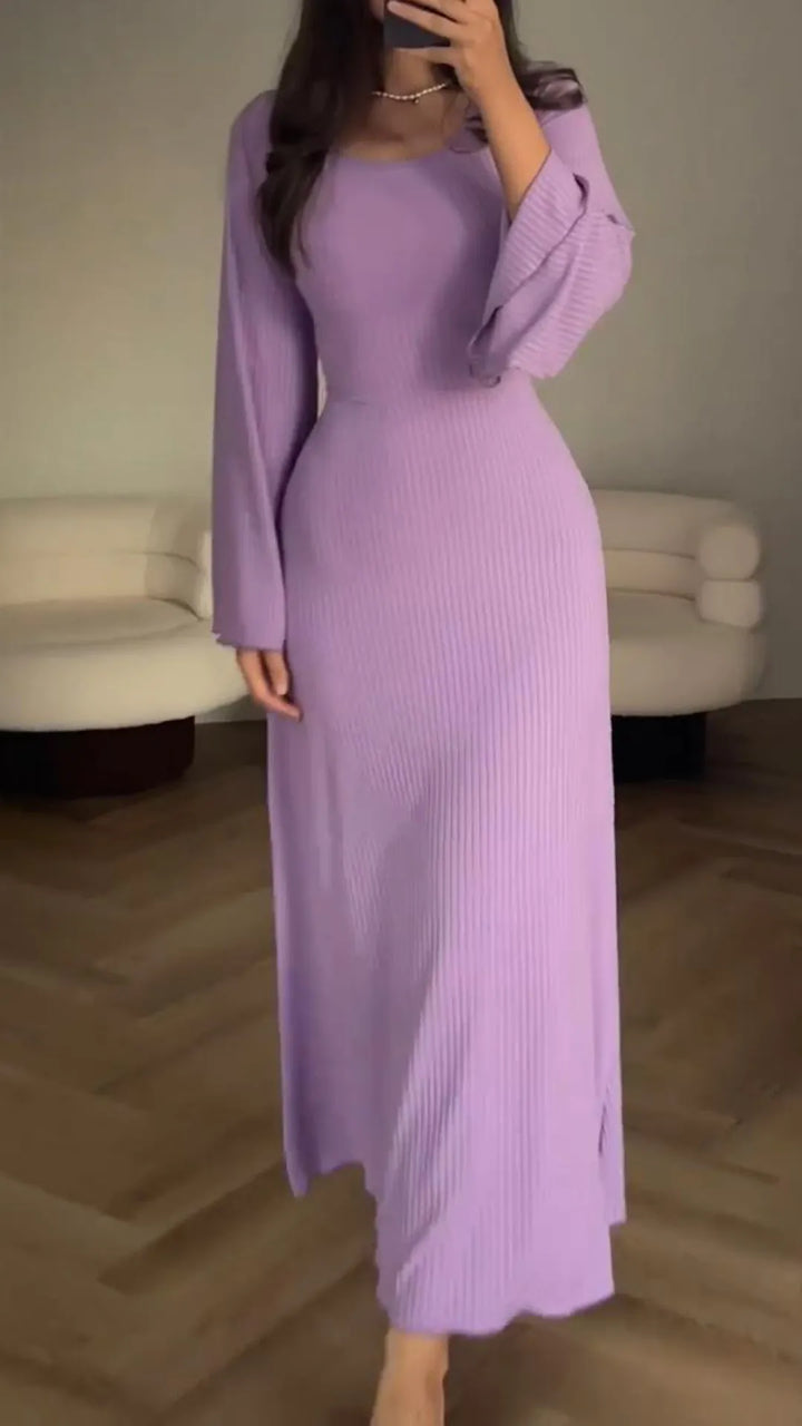 Sophisticated women's bodycon maxi dress, elegant lace-up design, long sleeve, ideal for formal events.