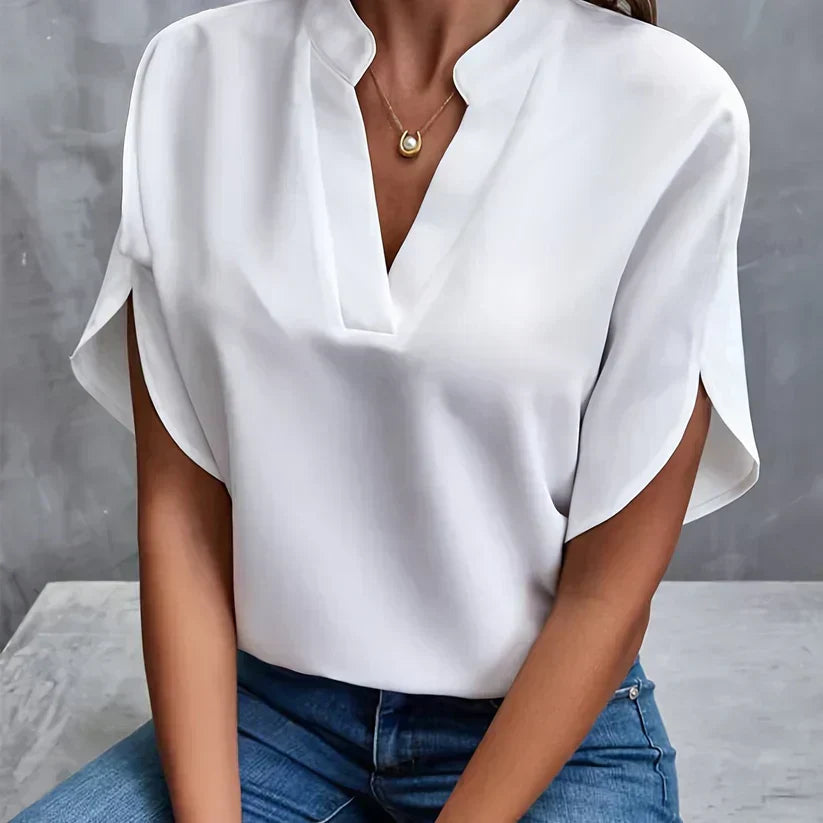 Elegant women's lightweight blouse, perfect for office or casual chic. Versatile long sleeve top.