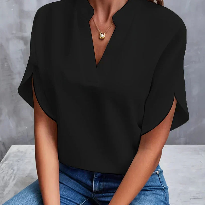 Comfortable women's fashion blouse. Lightweight long sleeve top ideal for spring/summer style.