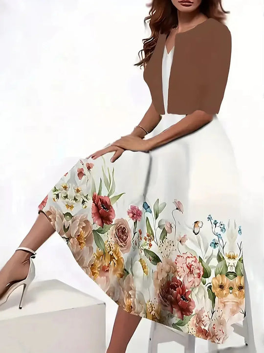 Sophisticated women's long dress, designed for comfort and elegant versatile wear.