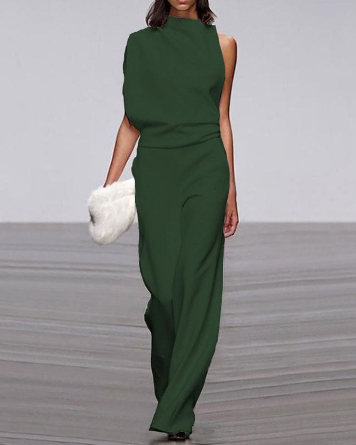 Sophisticated women's one-shoulder wide-leg jumpsuit, ideal formal evening wear.
