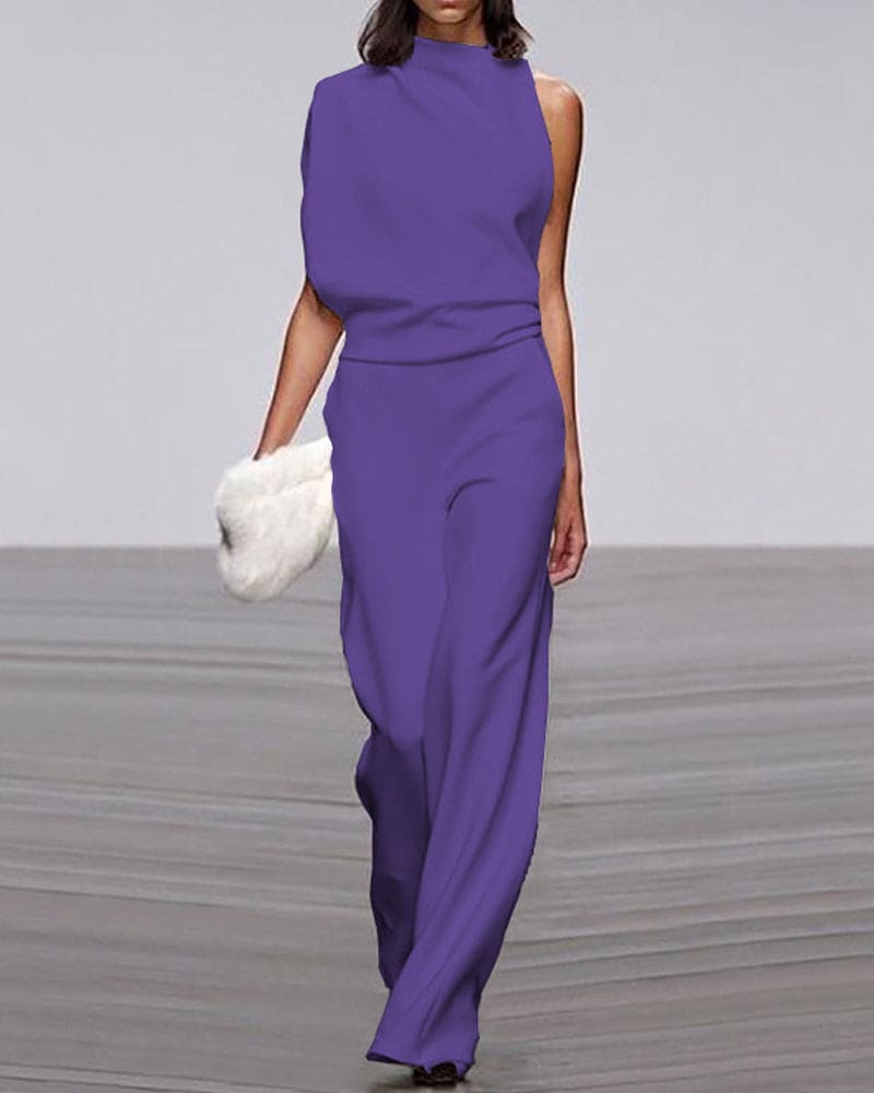 Formal women's jumpsuit with one-shoulder and wide-leg silhouette, great for events.