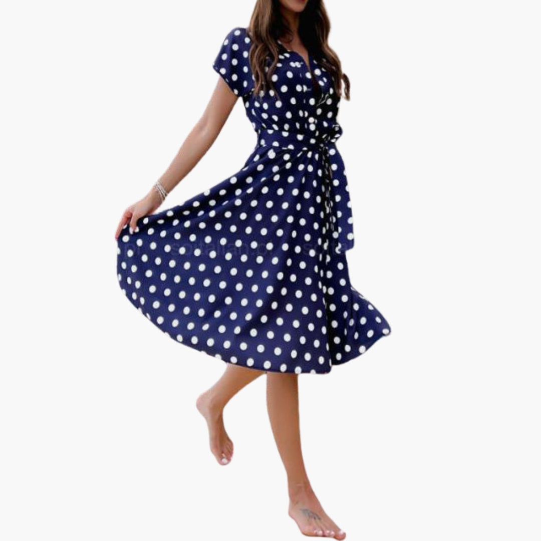 Chic women's short sleeve V-neck midi dress, an elegant and versatile piece for modern womens fashion. Sophisticated look.
