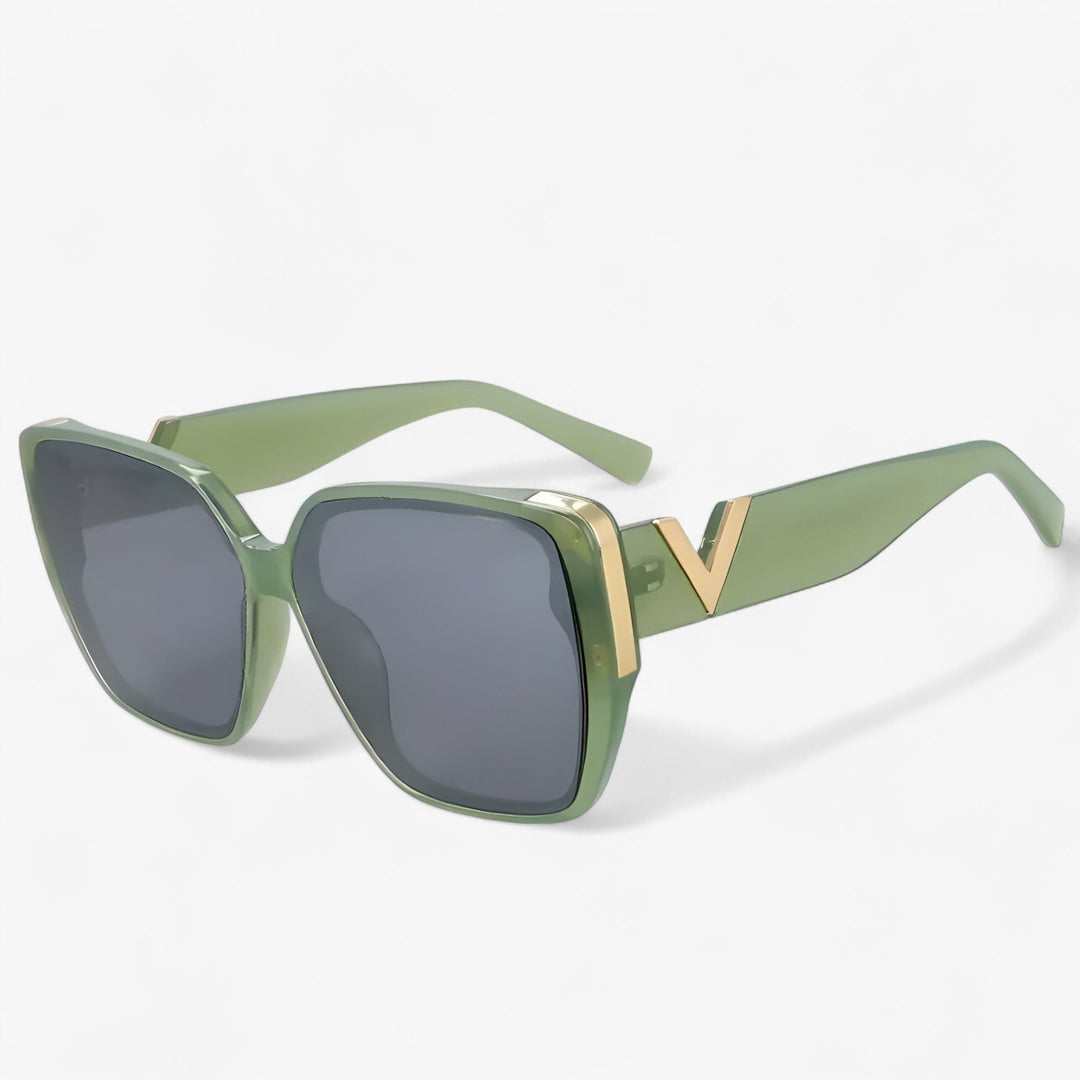 Unisex V-shaped mirrored sunglasses with a trendy geometric design. Perfect fashion accessories for a statement style.