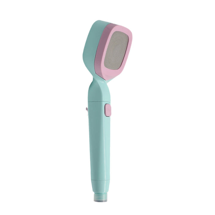 Pet shower attachment: a handheld pressurized shower head with a pause button for gentle and efficient cleaning.